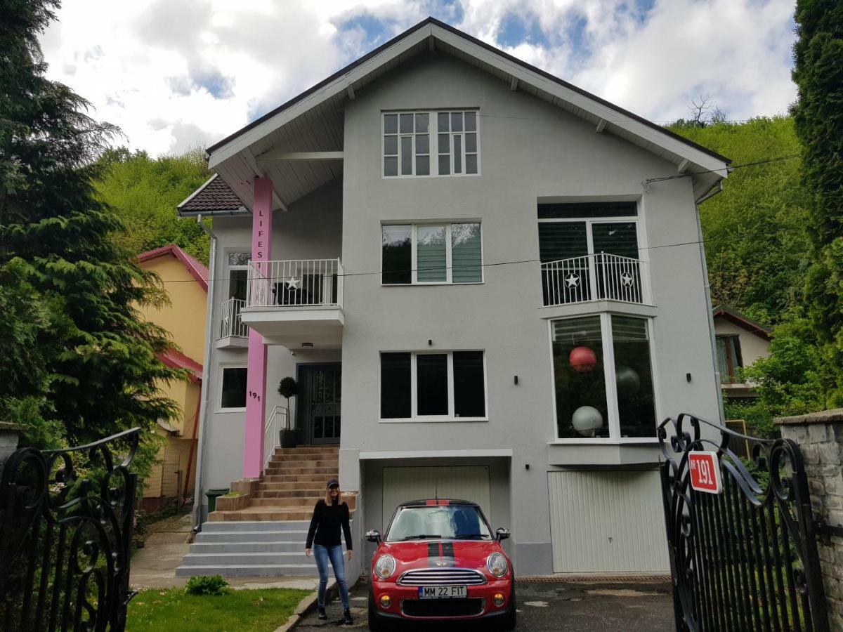 Luxury Modern Apartments Baia Mare Exterior photo